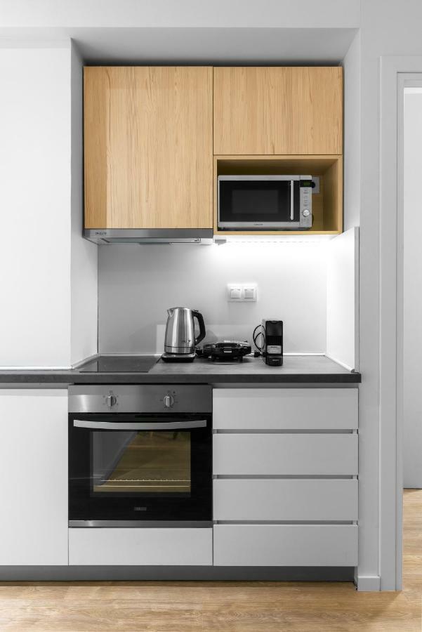 Denizen Boutique Apartments, Nilie Hospitality Mgmt Солун Екстериор снимка