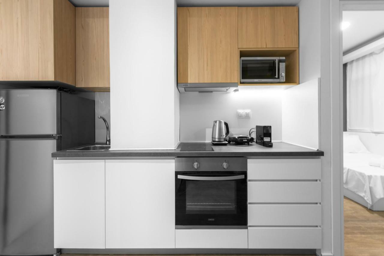Denizen Boutique Apartments, Nilie Hospitality Mgmt Солун Екстериор снимка
