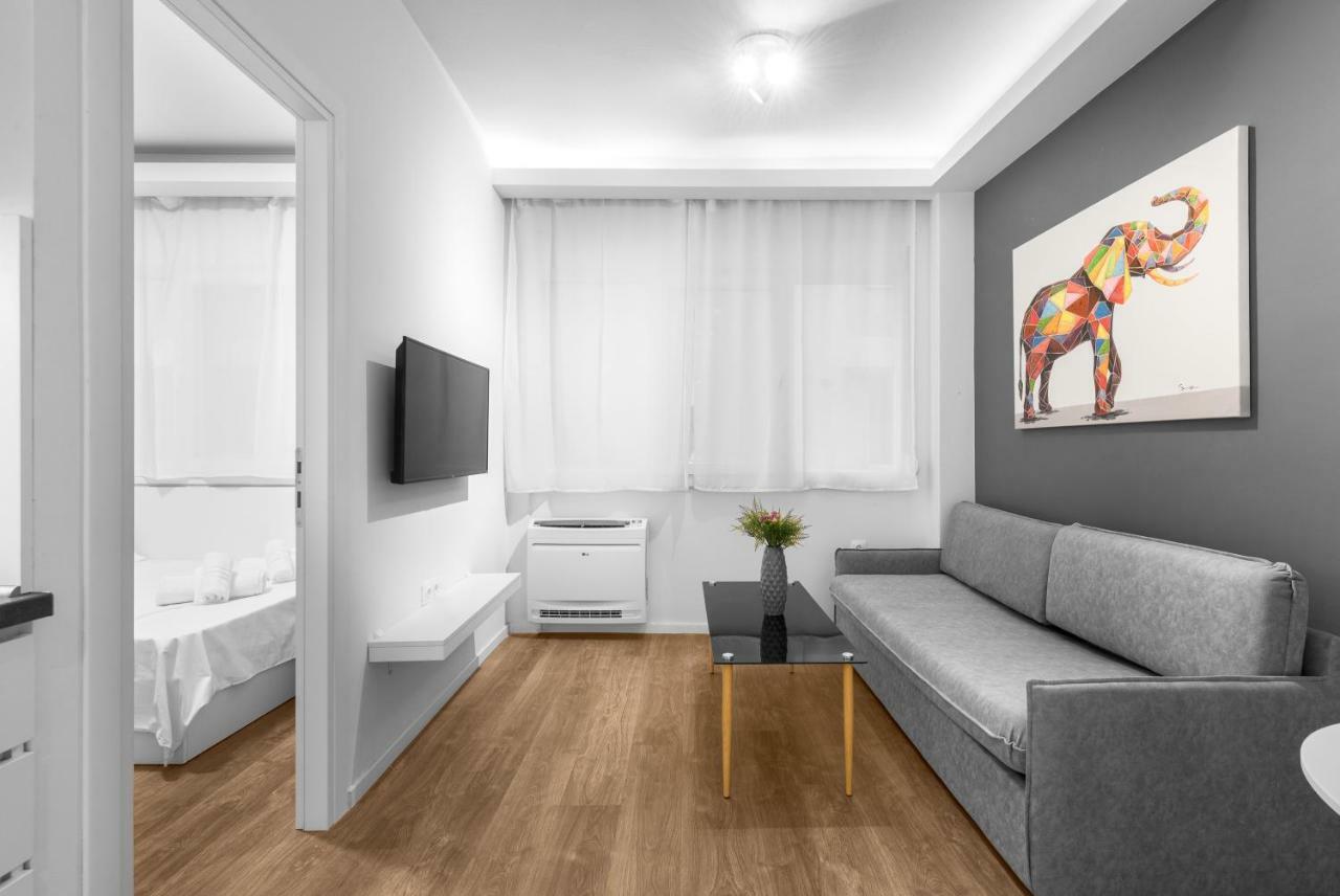 Denizen Boutique Apartments, Nilie Hospitality Mgmt Солун Екстериор снимка